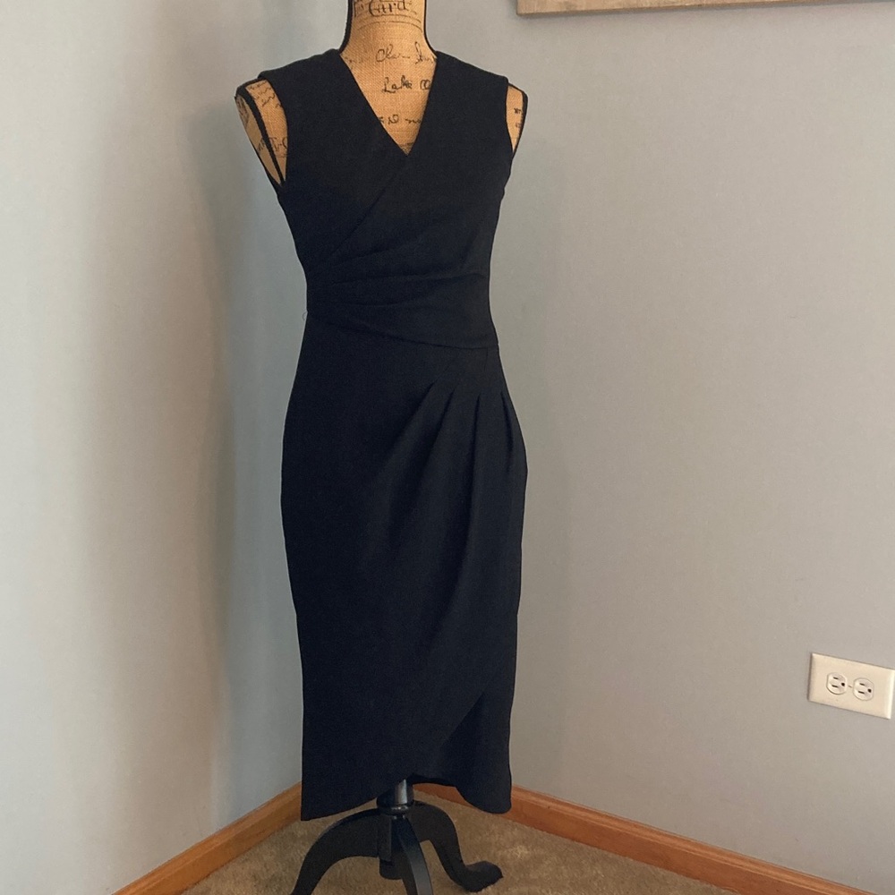 White House Black Market NWT Black Midi Dress Women Size 4